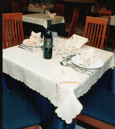 סן ניקולה ארצ'לה Hotel San Giorgio מראה חיצוני תמונה
