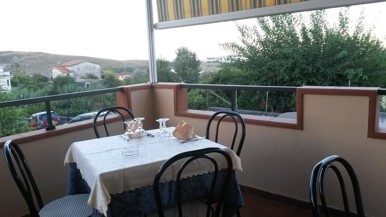 סן ניקולה ארצ'לה Hotel San Giorgio מראה חיצוני תמונה