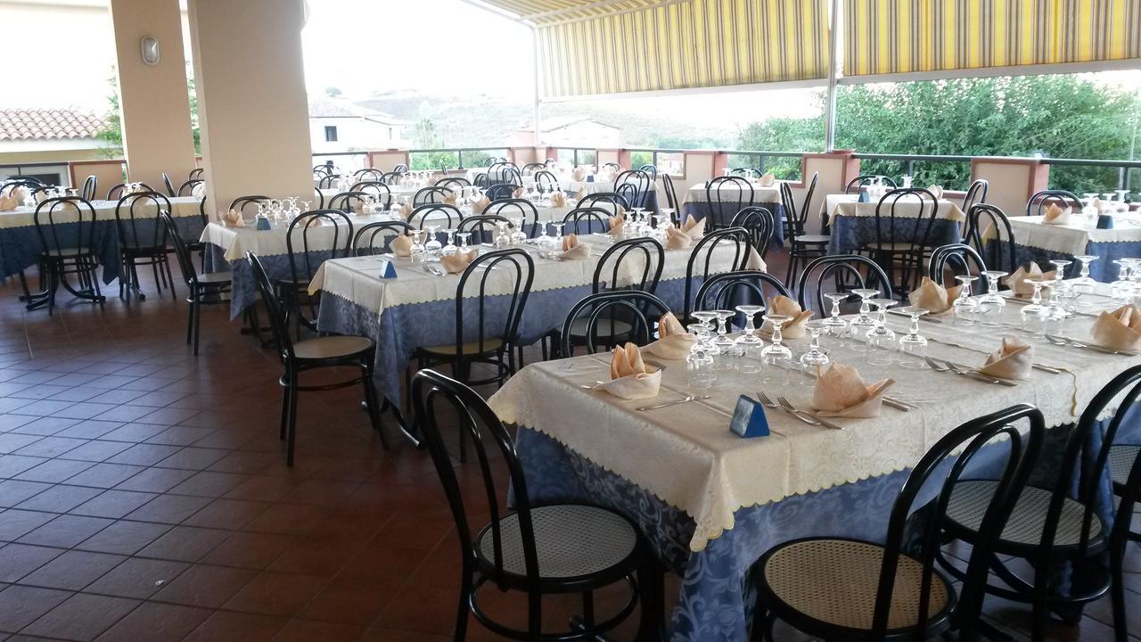 סן ניקולה ארצ'לה Hotel San Giorgio מראה חיצוני תמונה